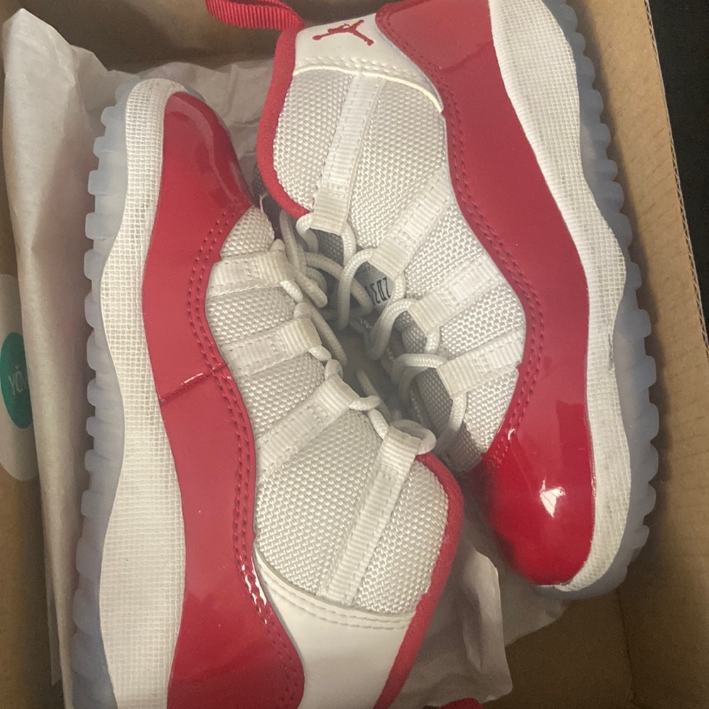 Jodan 11s great condition too small for my son